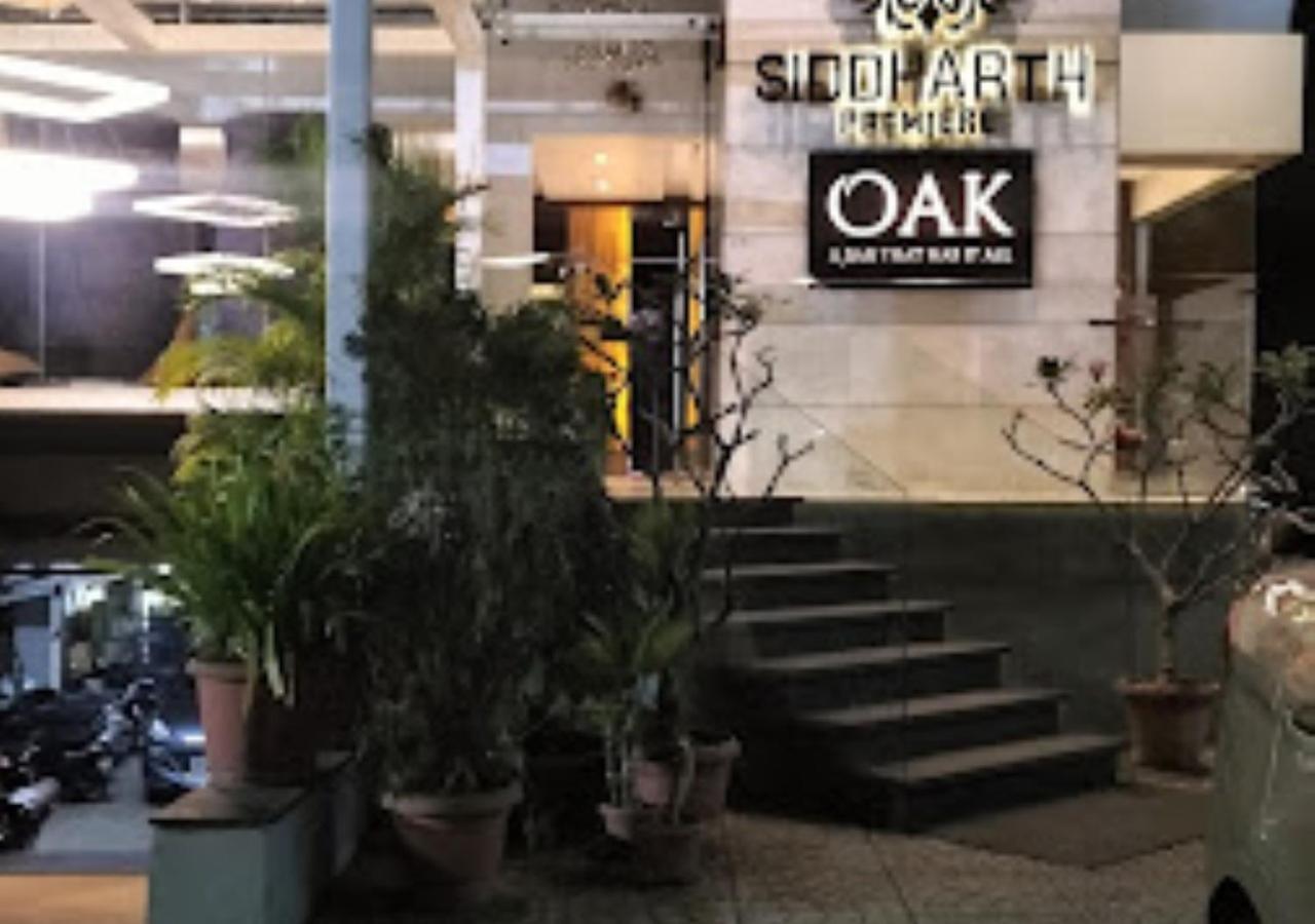 Hotel Siddharth Premiere Chandrapur Exterior foto